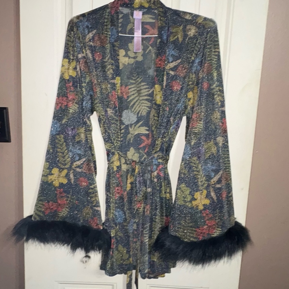 Savage X Fenty Trophy Wife Floral Women's Robe with black Faux Fur